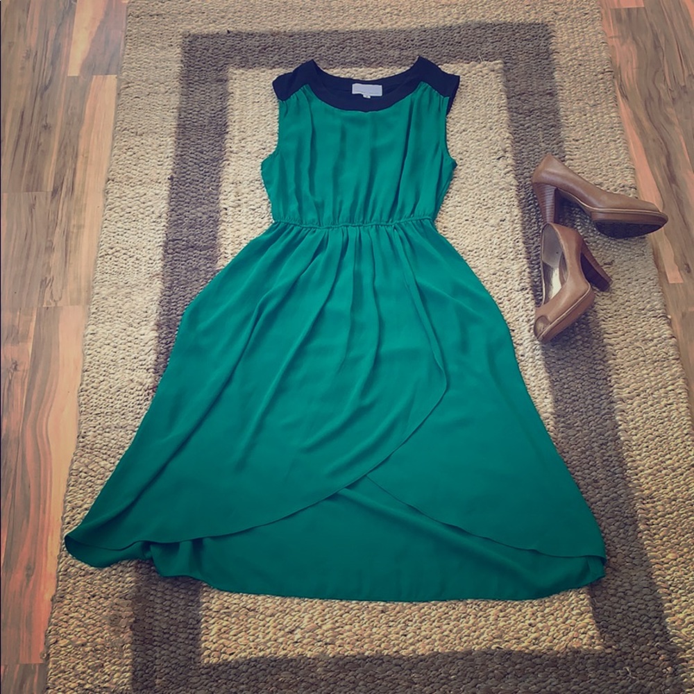 Green midi dress